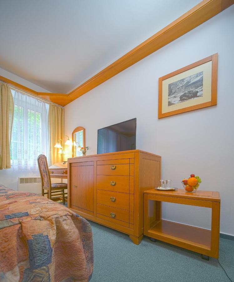 Hotel Praha هرينسكو المظهر الخارجي الصورة