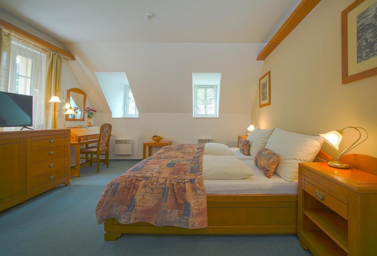 Hotel Praha هرينسكو المظهر الخارجي الصورة