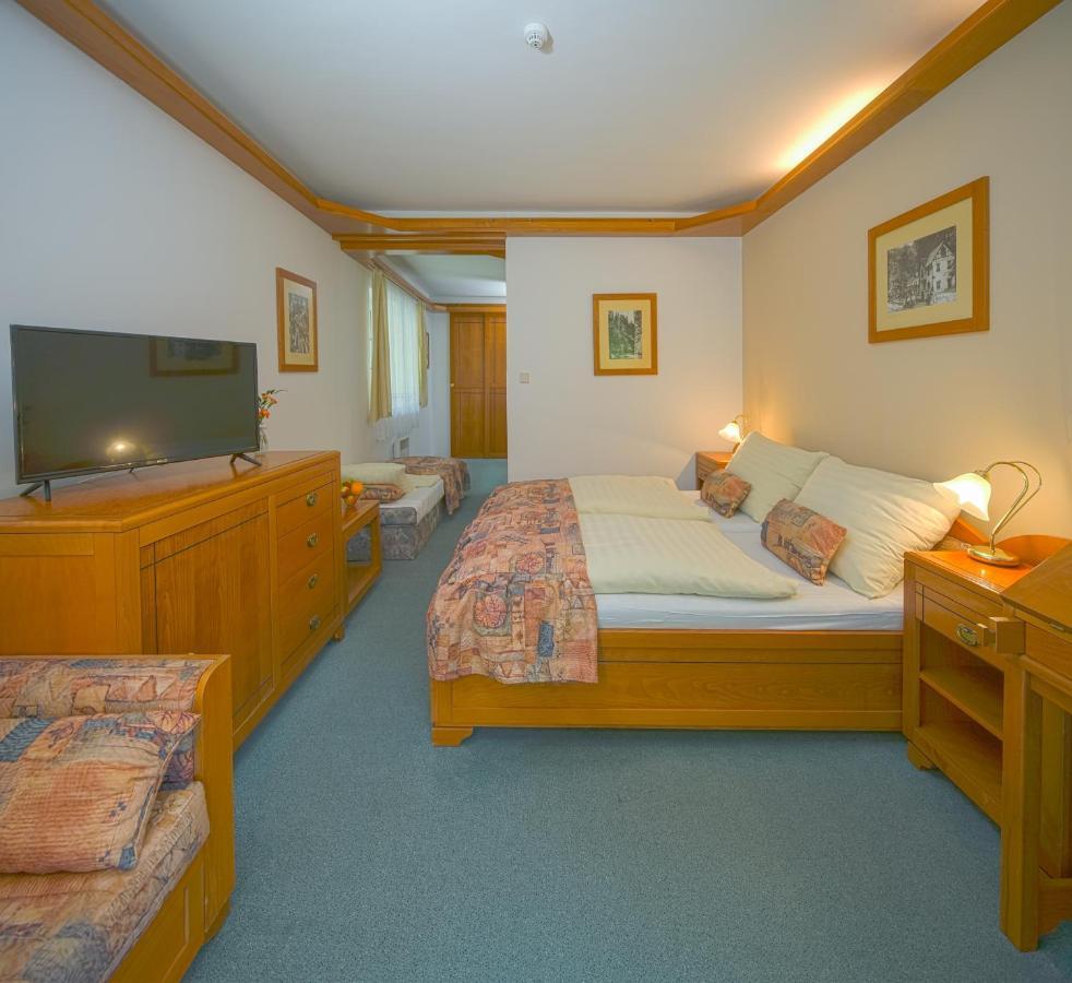 Hotel Praha هرينسكو المظهر الخارجي الصورة