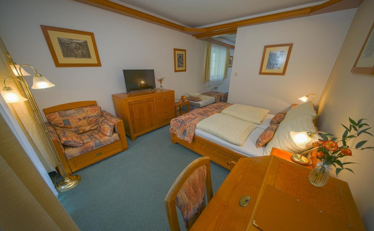 Hotel Praha هرينسكو المظهر الخارجي الصورة